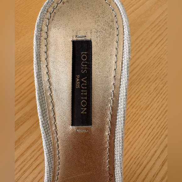 LOUIS VUITTON slide sandals - Picture 4 of 11